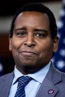 Joe Neguse fotoğrafı