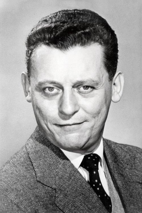 Michael Ripper fotoğrafı