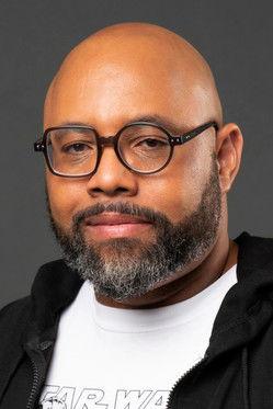 Anthony Q. Farrell fotoğrafı