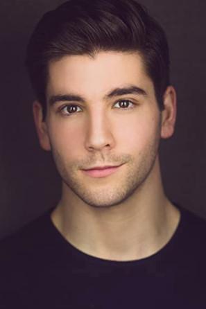 Adam Kaplan fotoğrafı