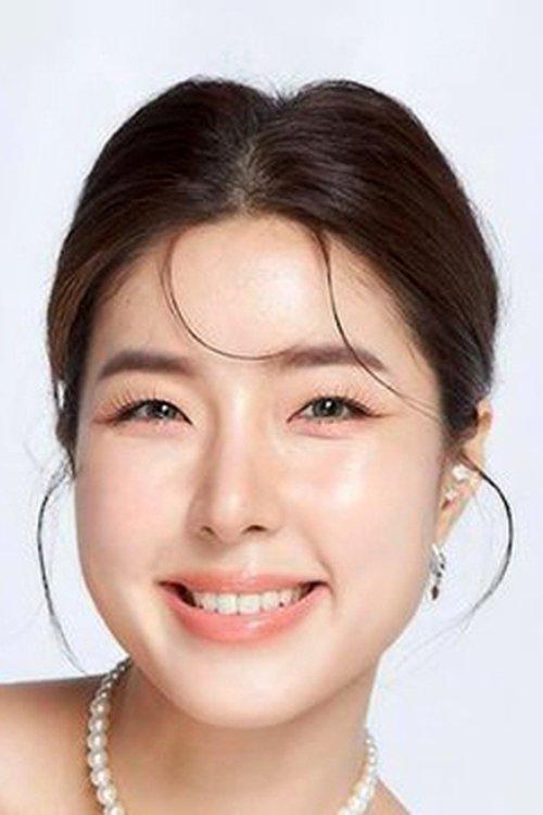 Seo Ji Yeon fotoğrafı