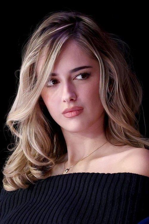 Julia Butters fotoğrafı