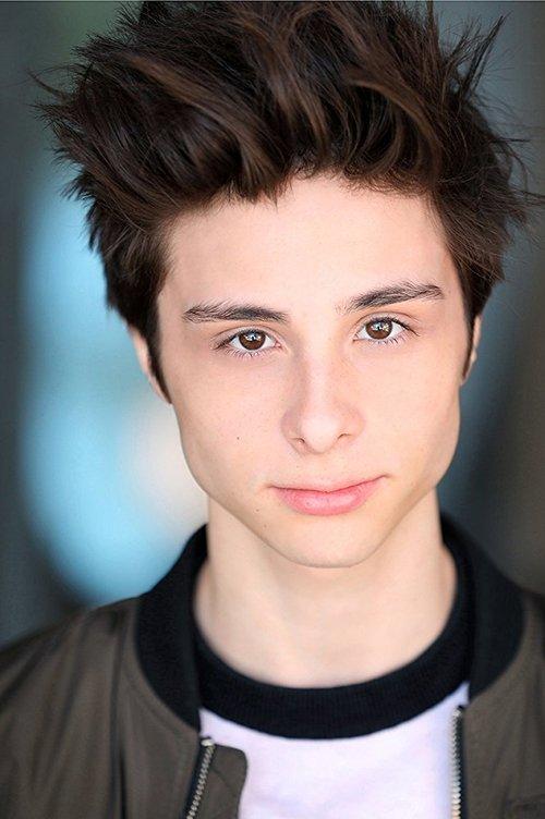 Robbie Tucker fotoğrafı