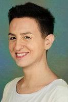 Ece Aksel fotoğrafı