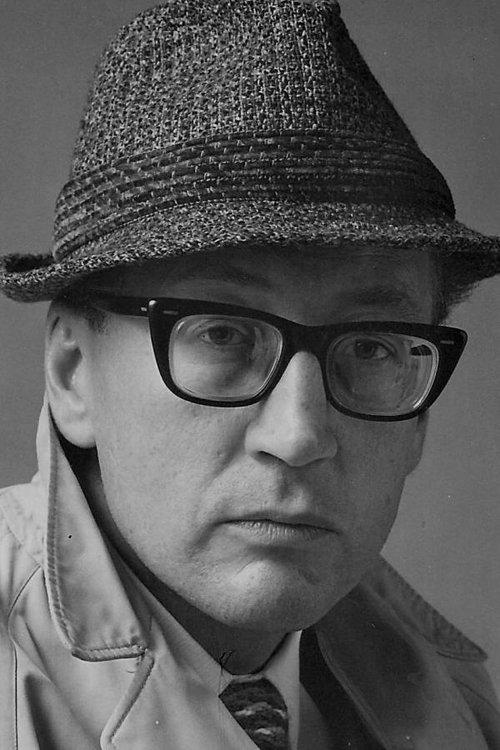 Bernard Hepton fotoğrafı