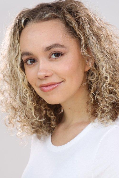 Jillian Shea Spaeder fotoğrafı