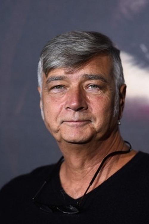 John R. Leonetti fotoğrafı