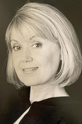 Olga Russell fotoğrafı