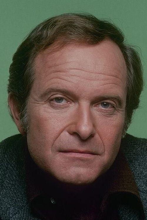 Ed Gilbert fotoğrafı