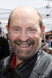 Alan J. Levi fotoğrafı