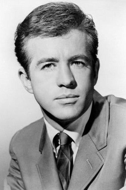 Clu Gulager fotoğrafı