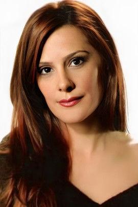 Ayça Mutlugil fotoğrafı