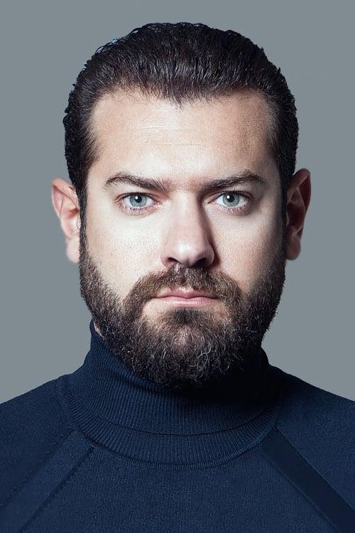 Amr Youssef fotoğrafı