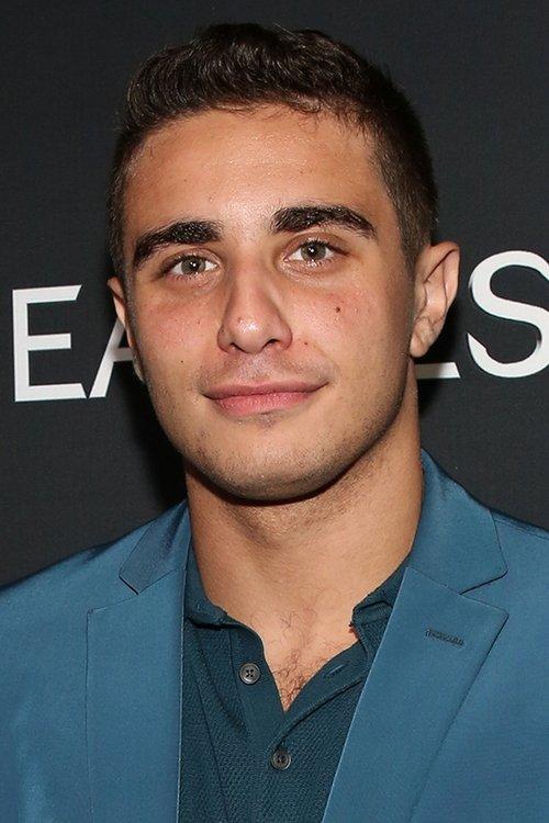 Jake Cannavale fotoğrafı