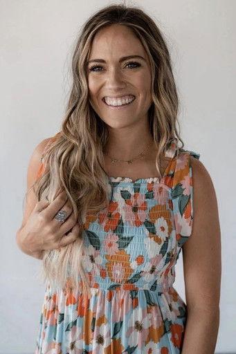 Whitney Bates fotoğrafı