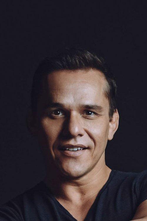 Steve Cardenas fotoğrafı