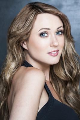 Claire Alan fotoğrafı