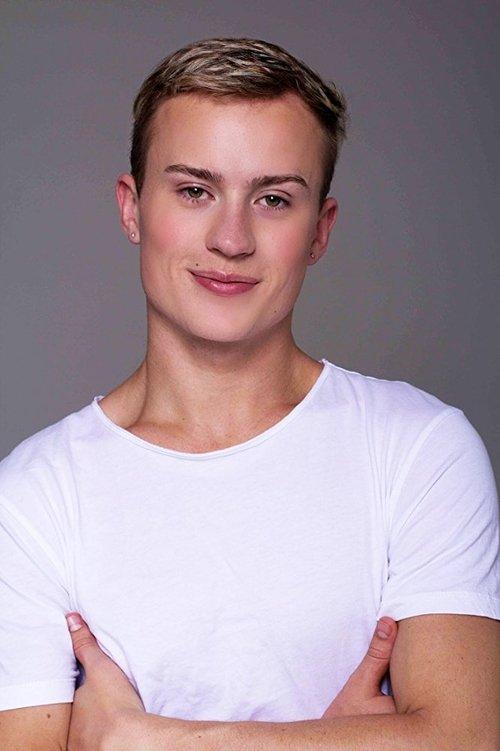 George Todd McLachlan fotoğrafı