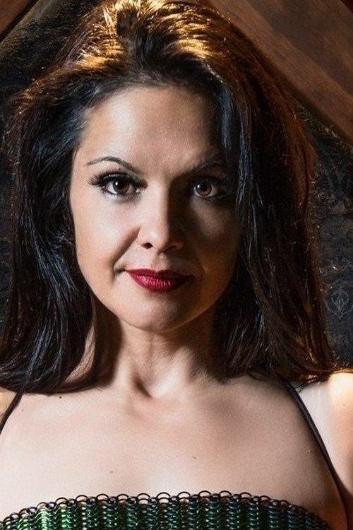 Lady Remedy Ann fotoğrafı