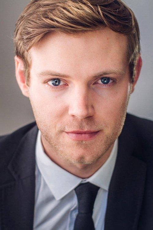 Taylor Hall fotoğrafı