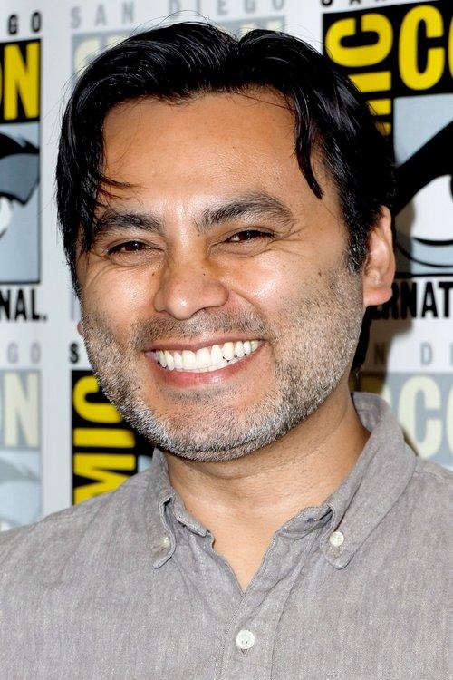 Adam Muto fotoğrafı