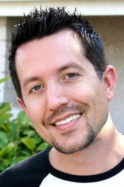 Elliot M. Bour fotoğrafı