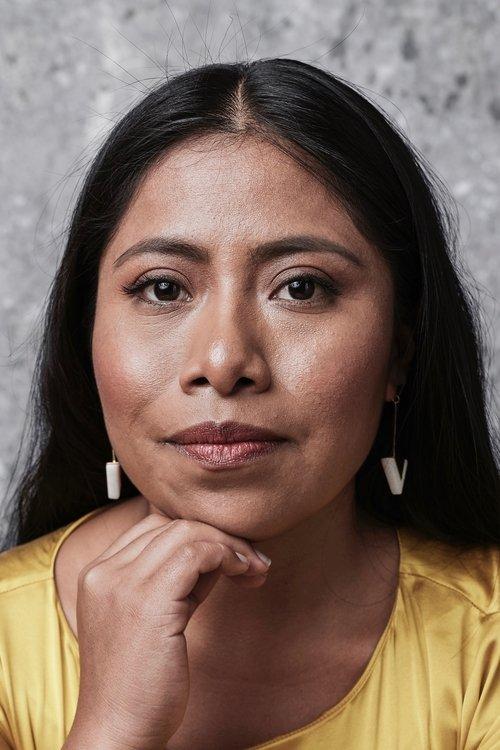 Yalitza Aparicio fotoğrafı