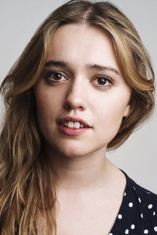 Aimee Lou Wood fotoğrafı