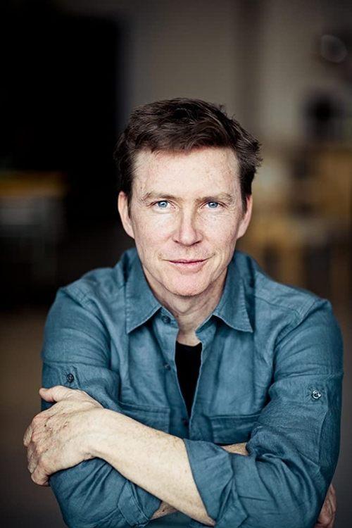 Julian Casey fotoğrafı