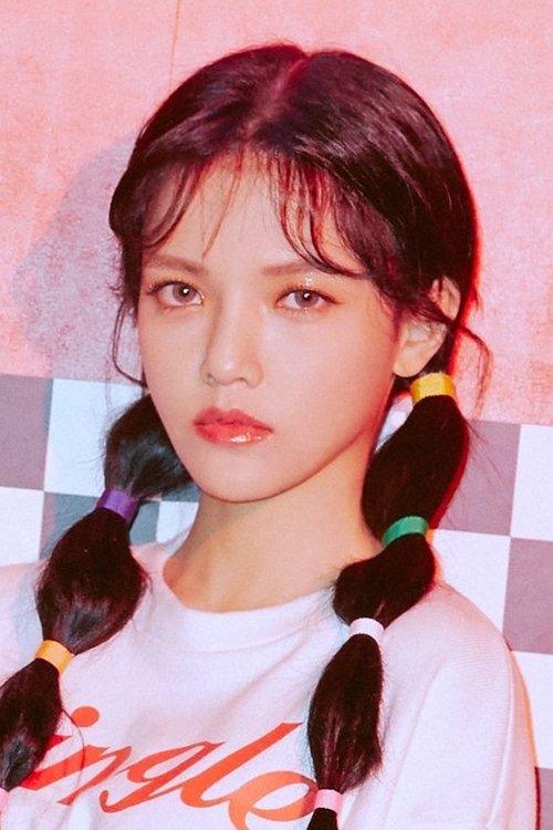 Shin Ji-min fotoğrafı