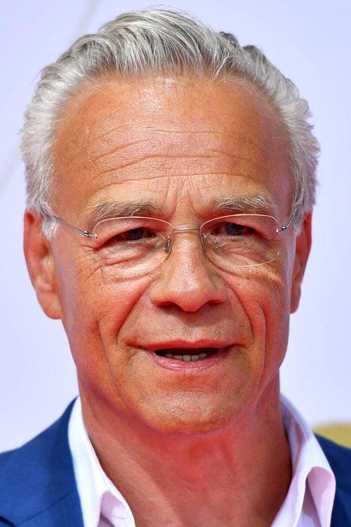 Klaus J. Behrendt fotoğrafı