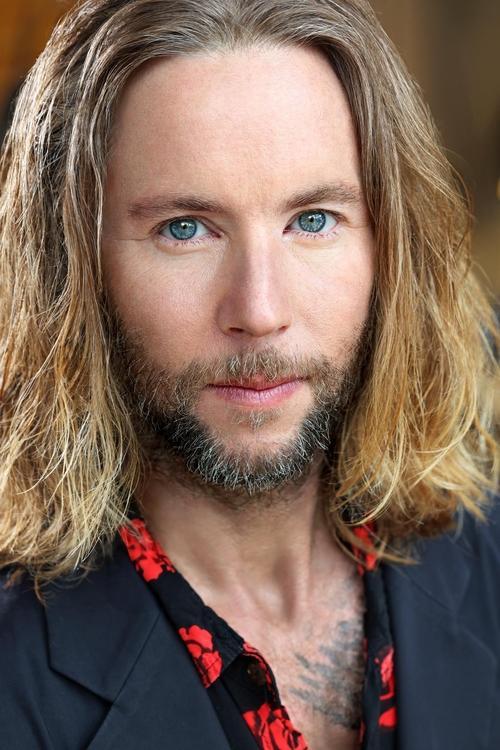 Greg Cipes fotoğrafı