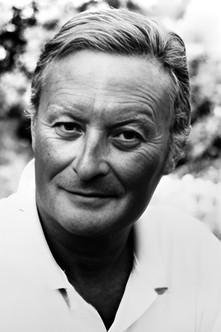 Donald Pickering fotoğrafı