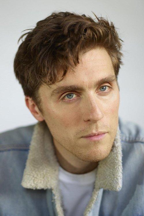 Jack Farthing fotoğrafı