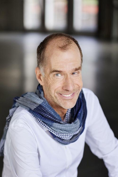 Georg Uecker fotoğrafı