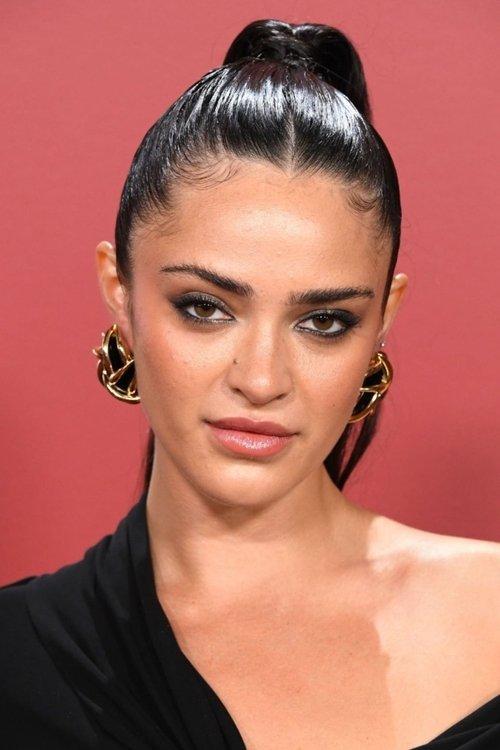 Luna Blaise fotoğrafı