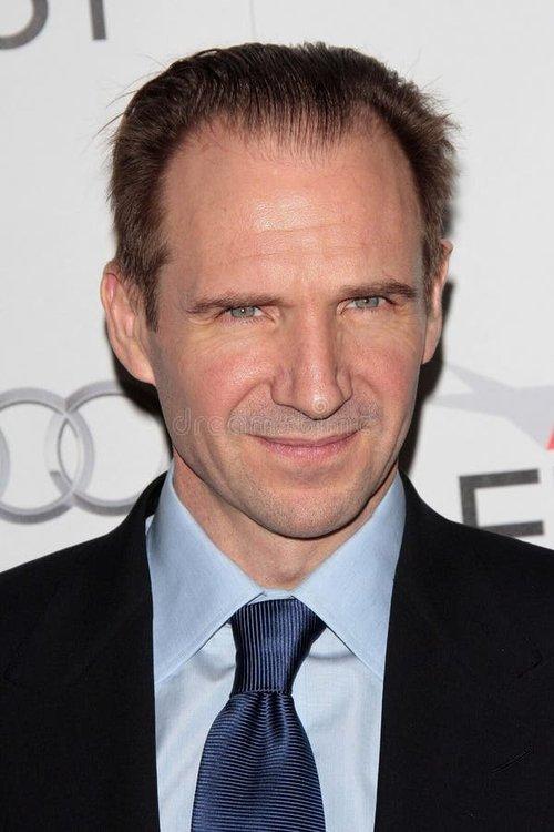 Ralph Fiennes fotoğrafı