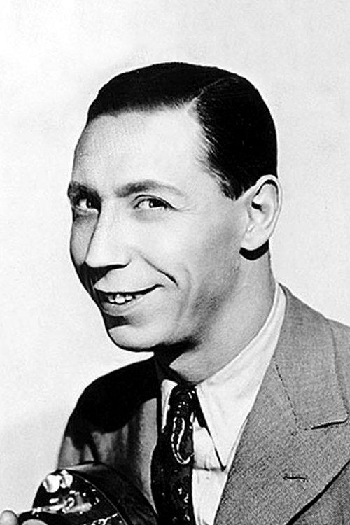 George Formby fotoğrafı