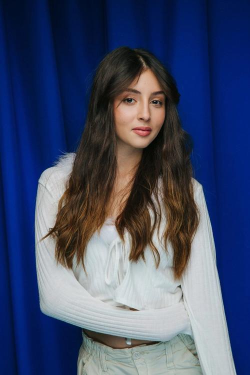 Emma Alfi Aharon fotoğrafı