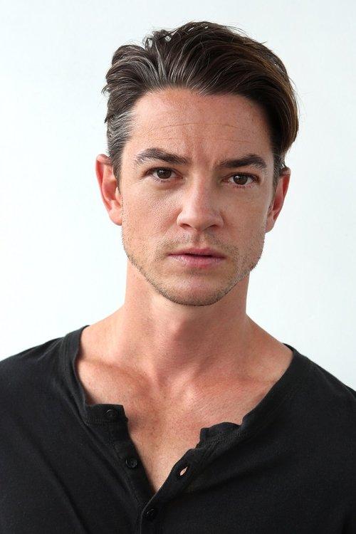 Craig Horner fotoğrafı