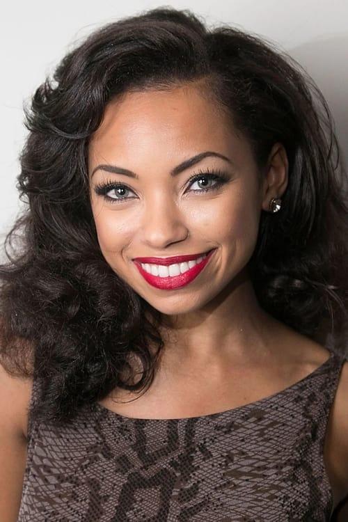 Logan Browning fotoğrafı