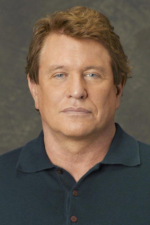 Tom Berenger fotoğrafı