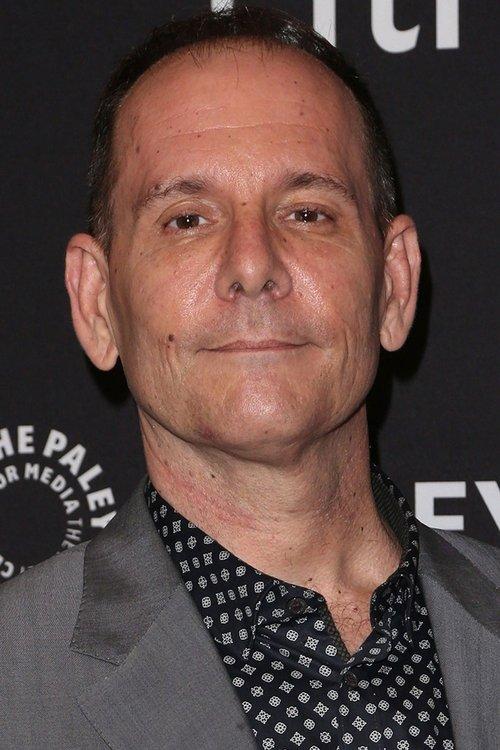 Tim Minear fotoğrafı