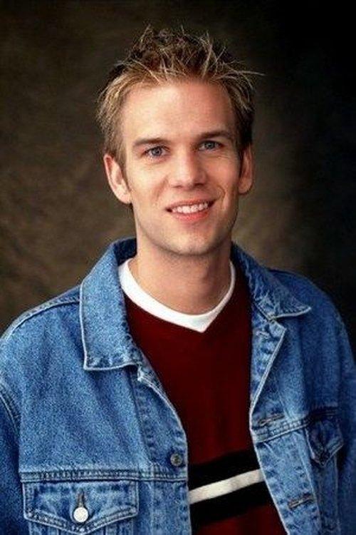 Thomas Newton fotoğrafı