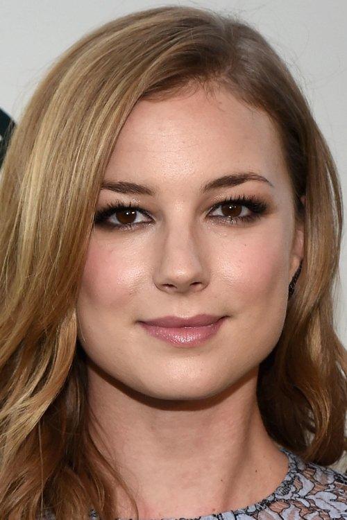 Emily VanCamp fotoğrafı