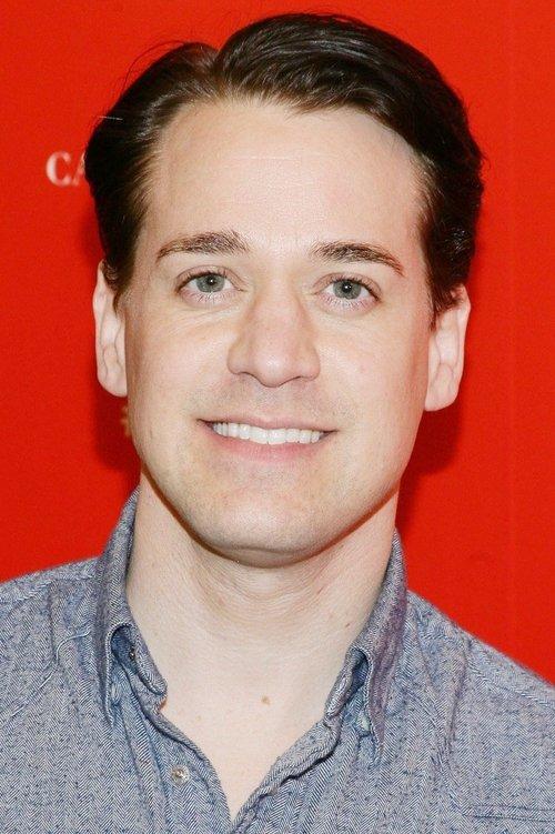 T. R. Knight fotoğrafı