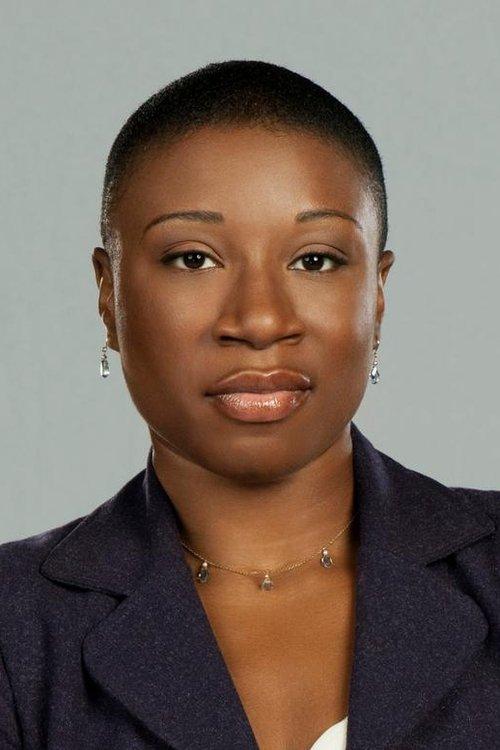 Aisha Hinds fotoğrafı
