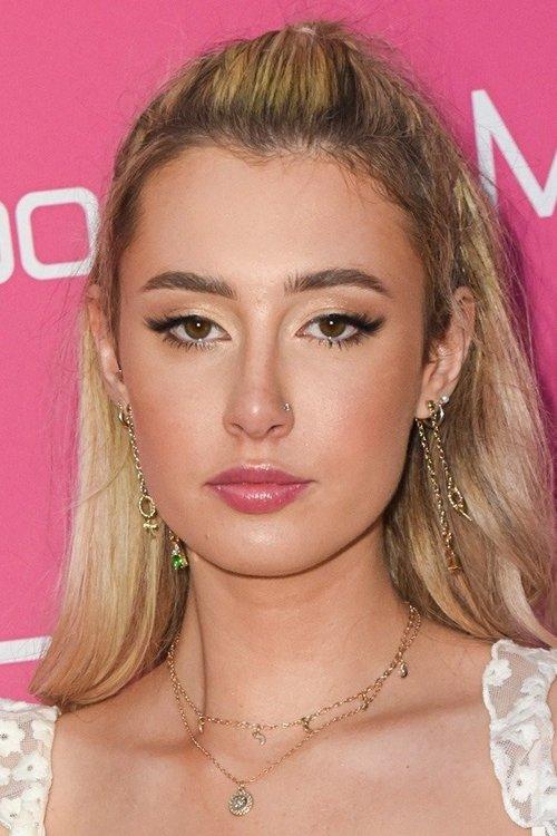 Carly Lawrence fotoğrafı