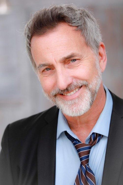 James Murray fotoğrafı