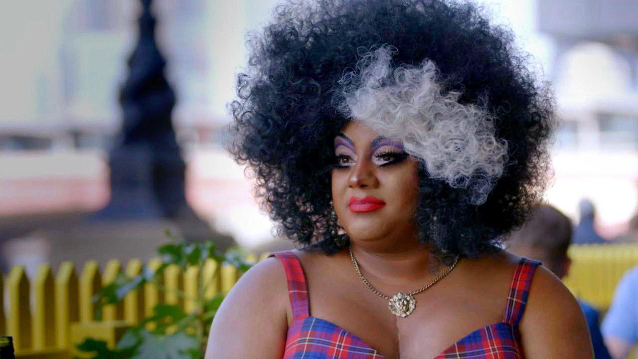 Series 3 - Celebrity Specials - James Lock and Yazmin Oukhellou / Vinegar Strokes and Emile